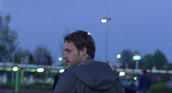 Reste Pour la Nuit - Stay For the Night